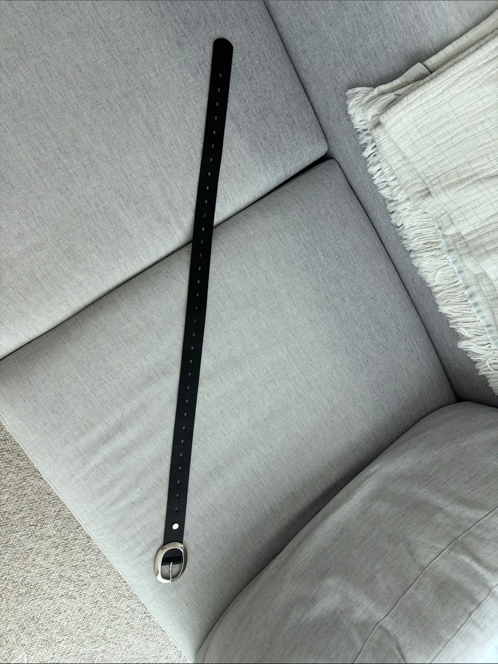 Steve Madden Black Leather Belt with Silver Oval Buckle